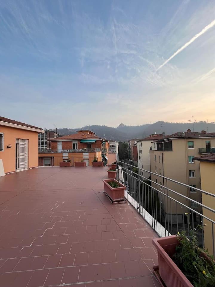 بولونيا Camere In Appartamento Condiviso Vista San Luca المظهر الخارجي الصورة